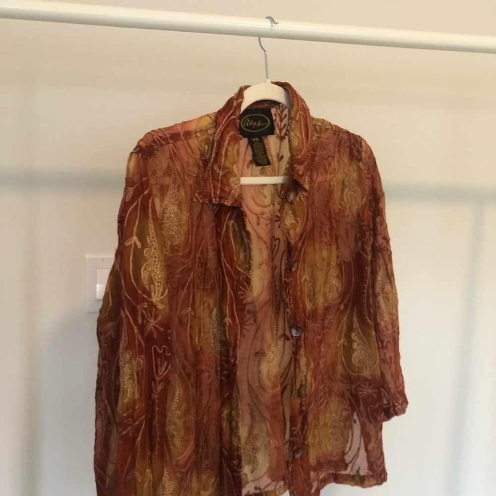 Blouse - Picture 2 of 8